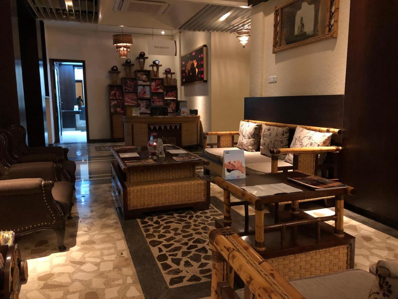 Evershine Resort & Spa Mahābaleshwar Exteriör bild
